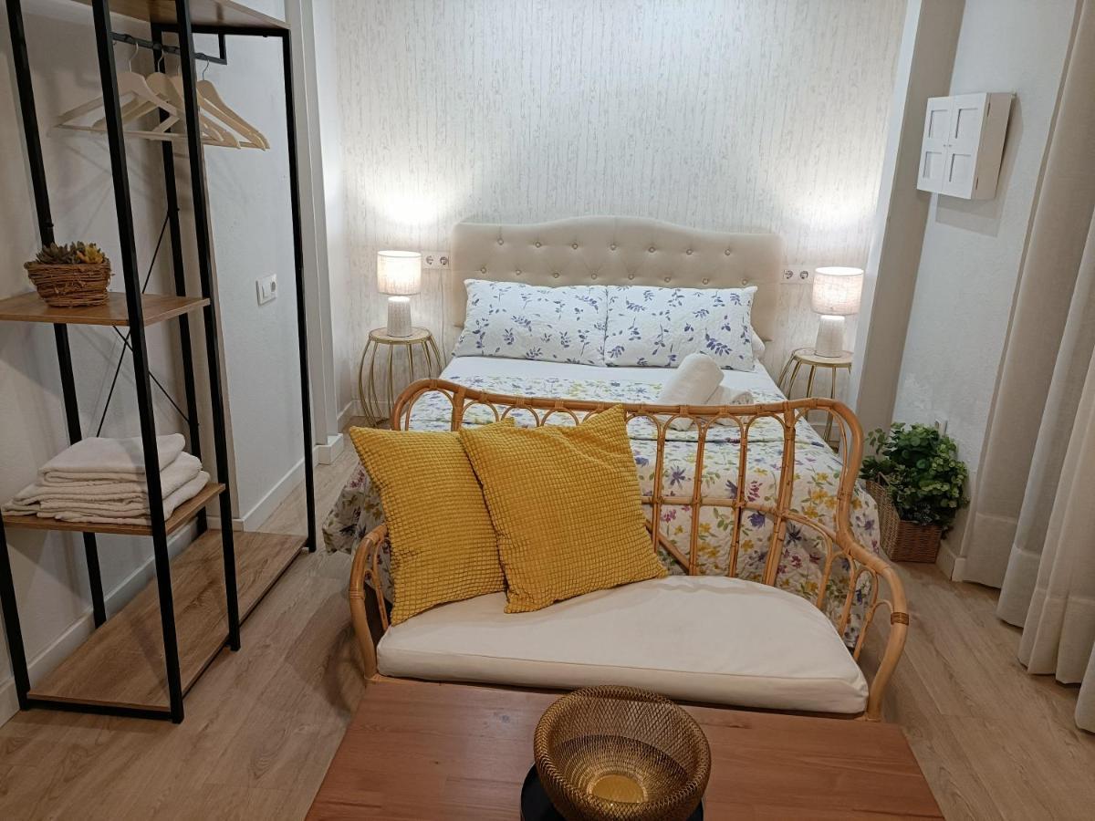 Apartamentos Los Lobos Granada Exteriör bild